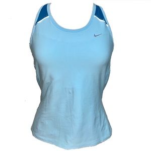 Light blue Nike Dri-Fit tank with 2 pockets